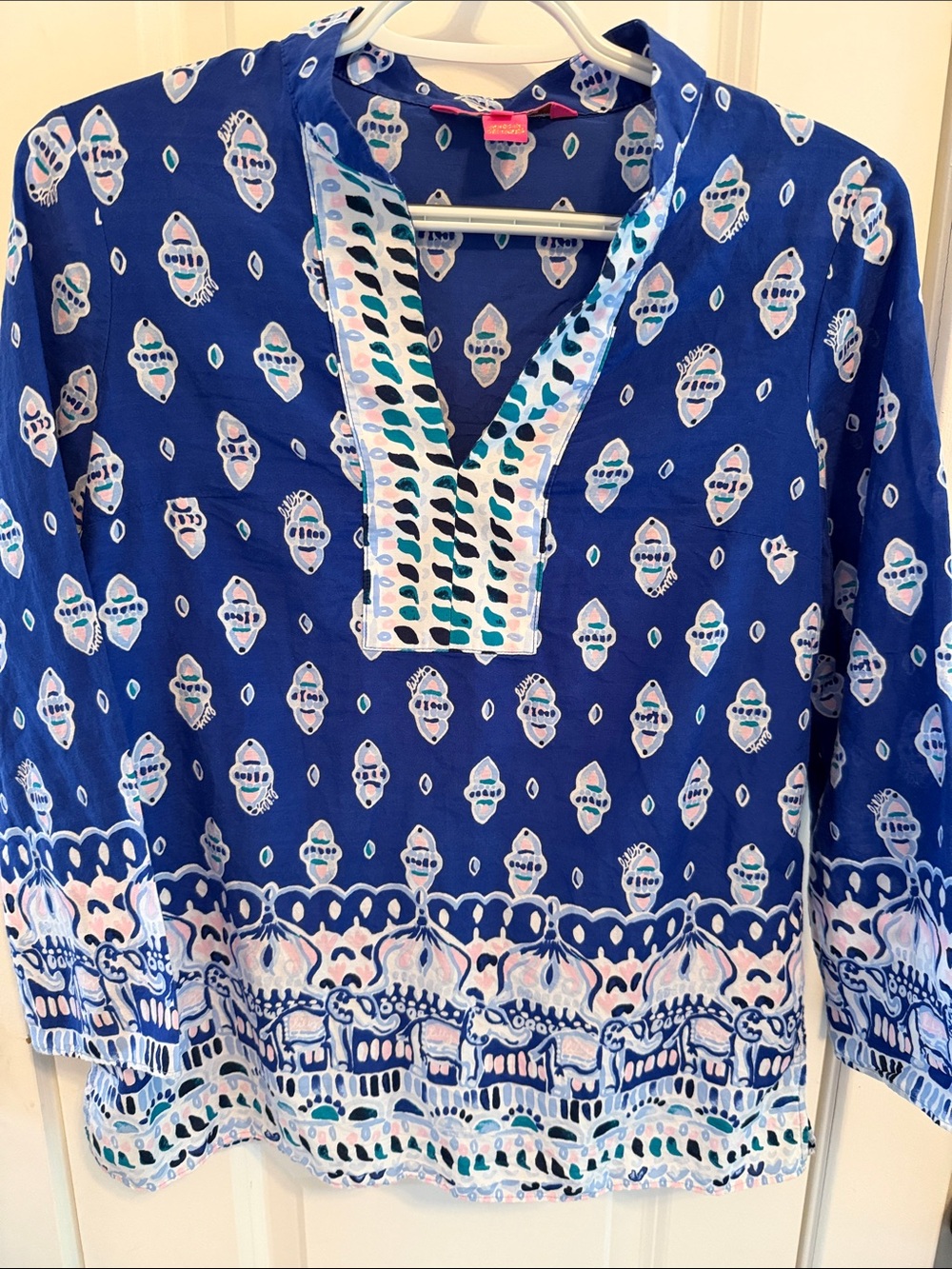 Lilly Pulitzer Blue Printed V-Neck Tunic with Pink & Teal Accents XXS